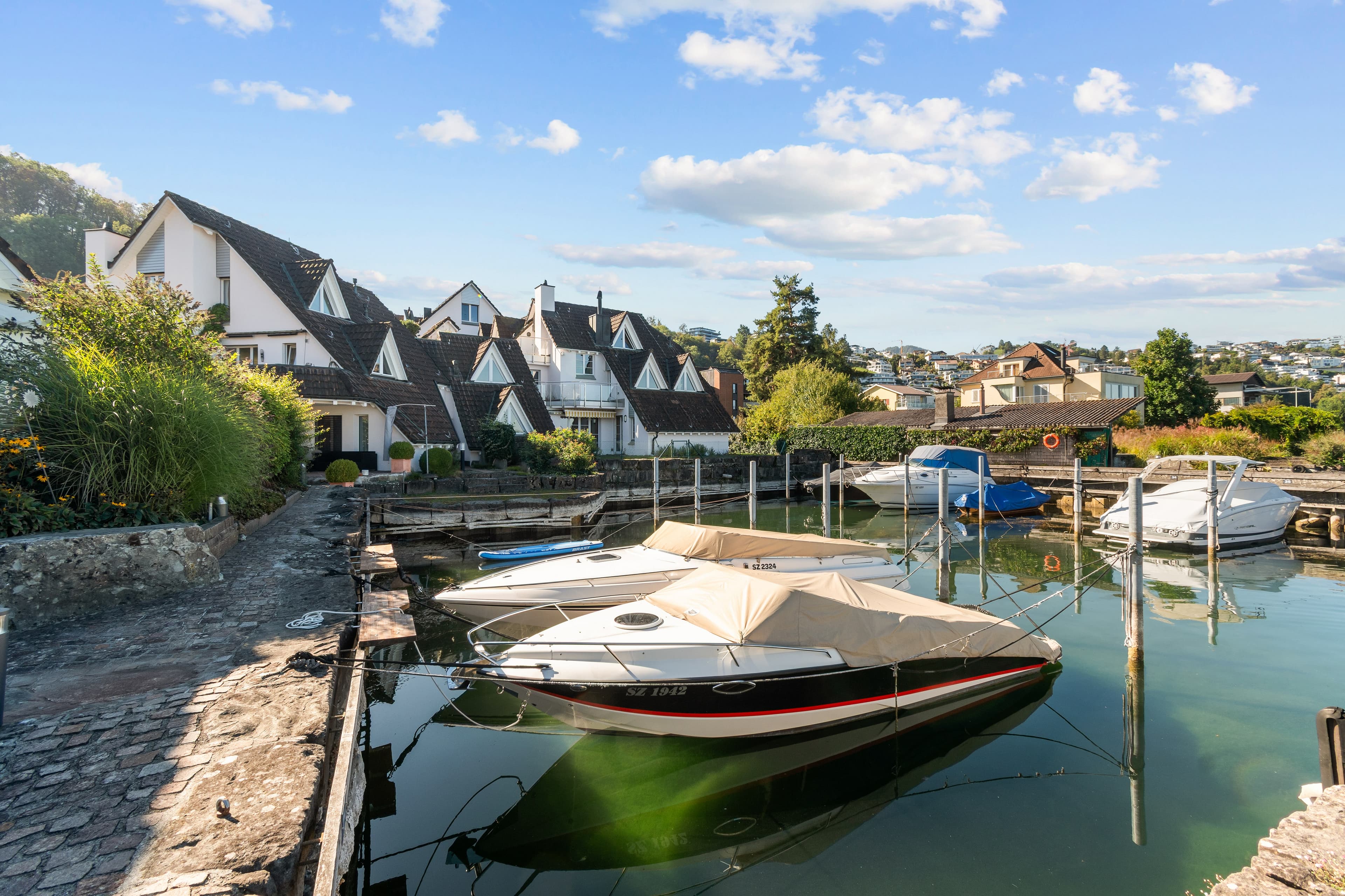 Wohnen am Zürichsee mit eigenem Bootsplatz