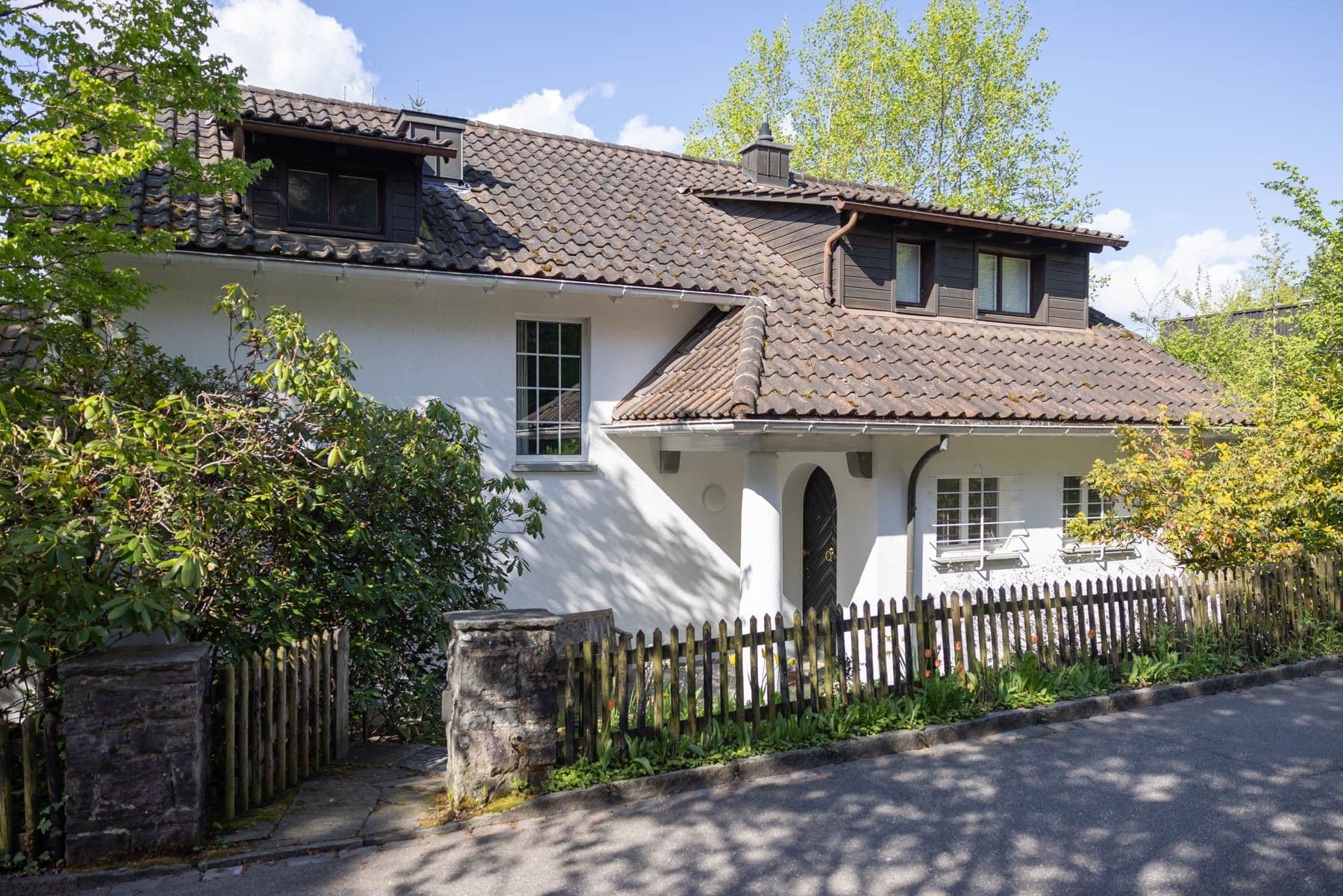 6½-Zimmer Einfamilienhaus/Grundstück