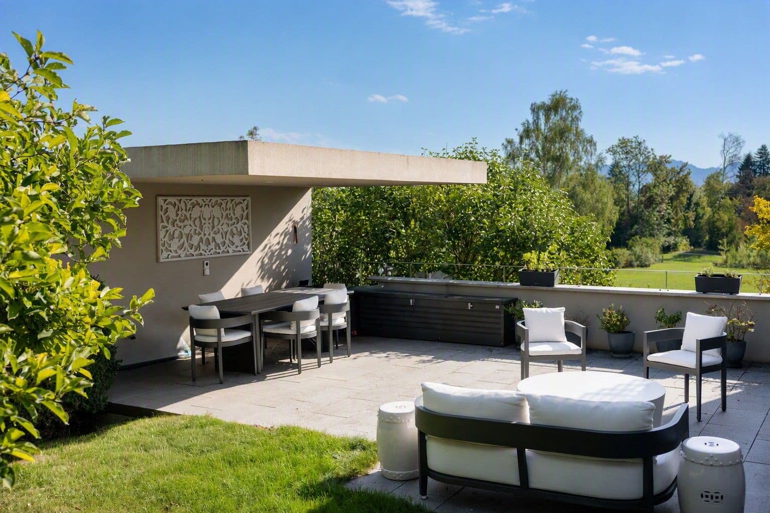 Garten Maisonettewohnung mit Privatlift
