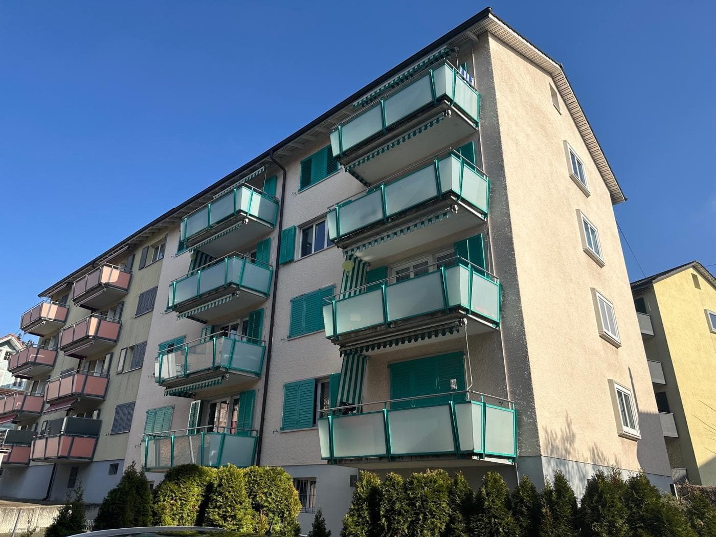 Frisch renovierte 3.5-Zimmer-Wohnung mit Balkon und Abendsonne