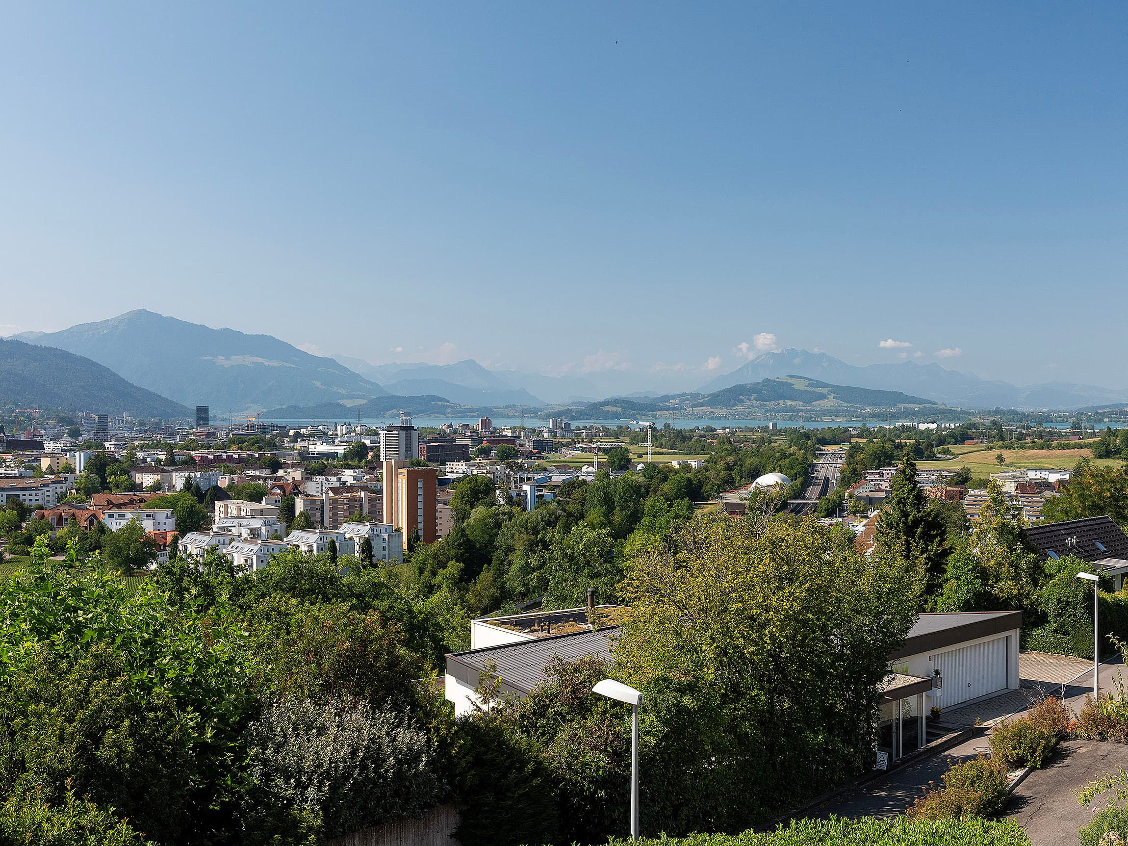Einfamlienhaus an Aussichtslage zum Renovieren, mit Erweiterungspotential