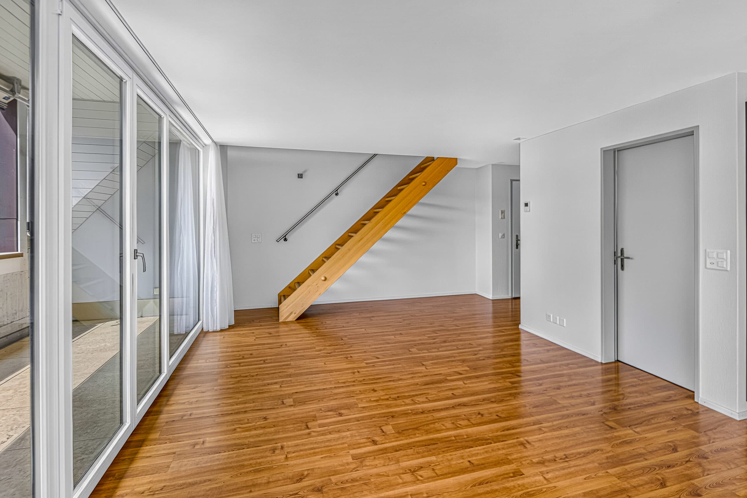 2.5-Zimmer Dach-Maisonettewohnung in Unterägeri